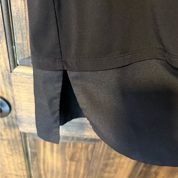 Calvin Klein Black Short Sleeve Tee - Picture 3 of 6